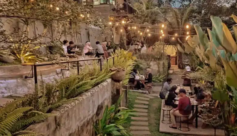 daftar cafe 24 jam